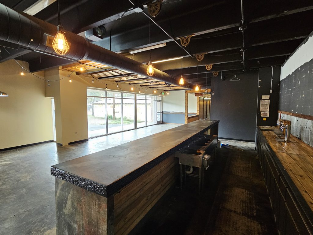 1007 S Tejon