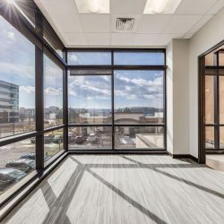 27-web-or-mls-10465-park-meadows-dr